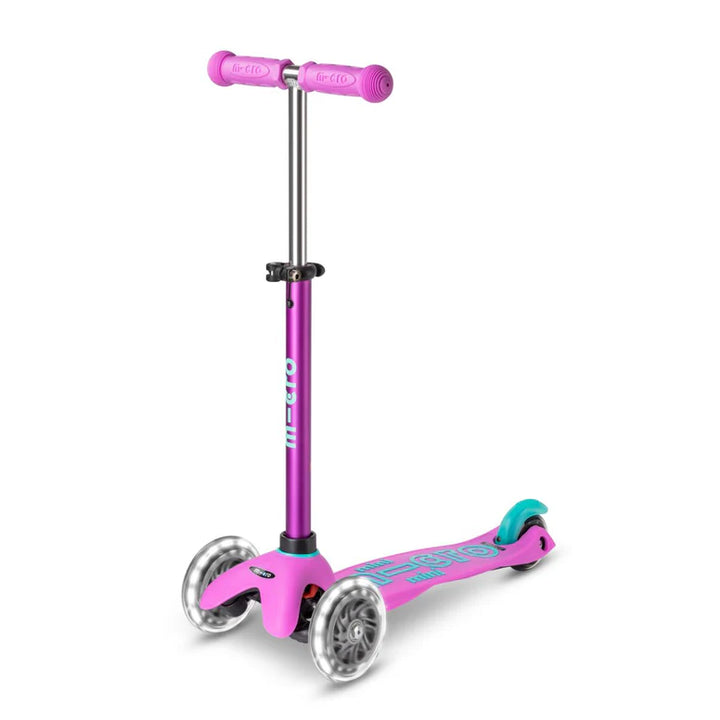 Micro Scooter Mini Deluxe LED Scooter (Lavender)