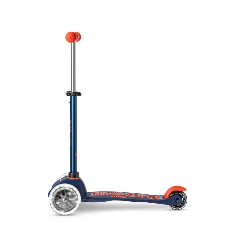 Micro Scooter Mini Deluxe LED Scooter (Navy)