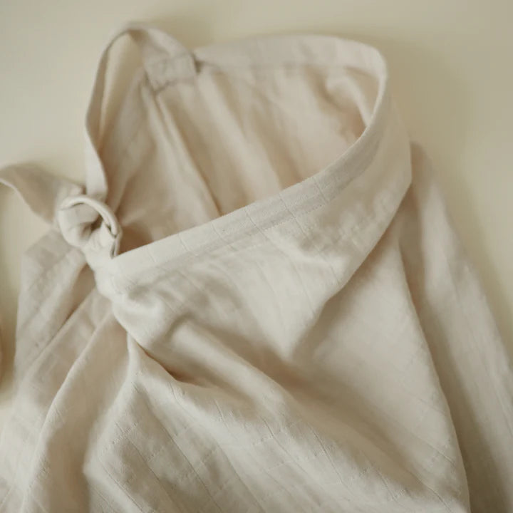 Mushie Muslin Nursing Cover (Fog)