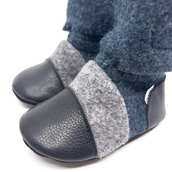 Nooks Design Felted Wool Booties (Granite)