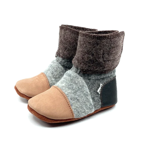 Nooks Design Felted Wool Booties (Sandstone)