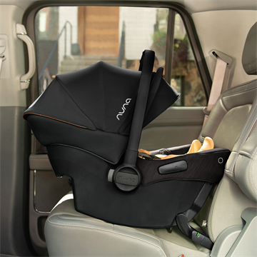 Nuna PIPA™ urbn (Pewter)