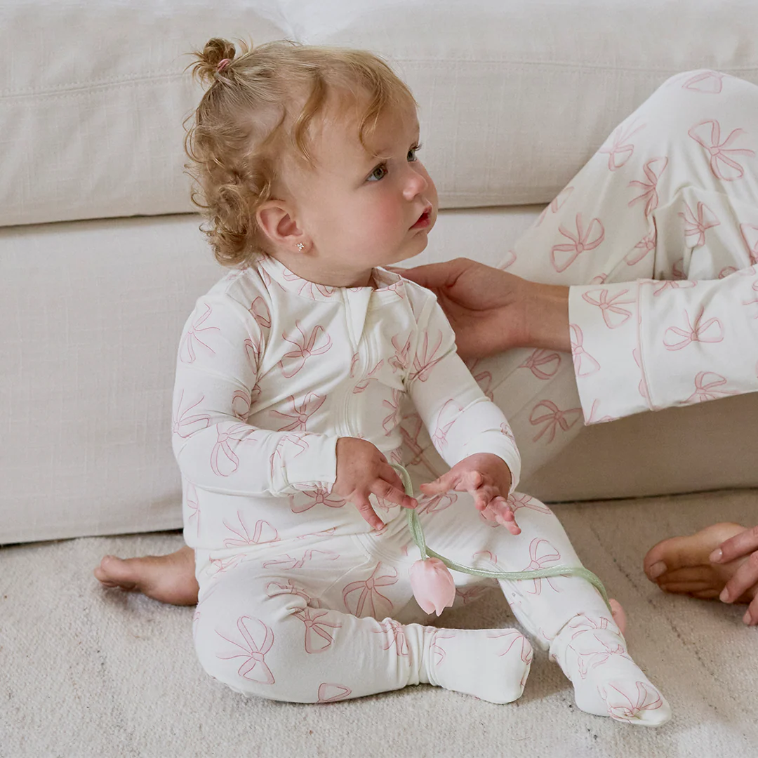 Petit Lem 30Q03 Convertible Sleeper (Beige Bows)