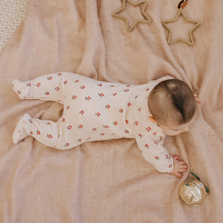 Petit Lem 41P04 Velour Sleeper (Pink Winterberry)