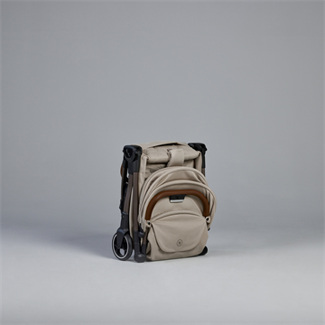 Silver Cross Clic (Latte)