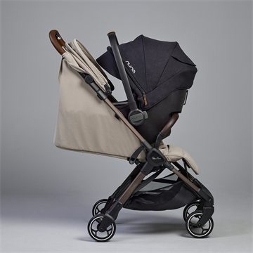 Silver Cross Clic (Latte)