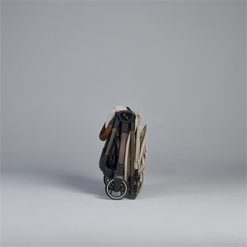 Silver Cross Clic (Latte)