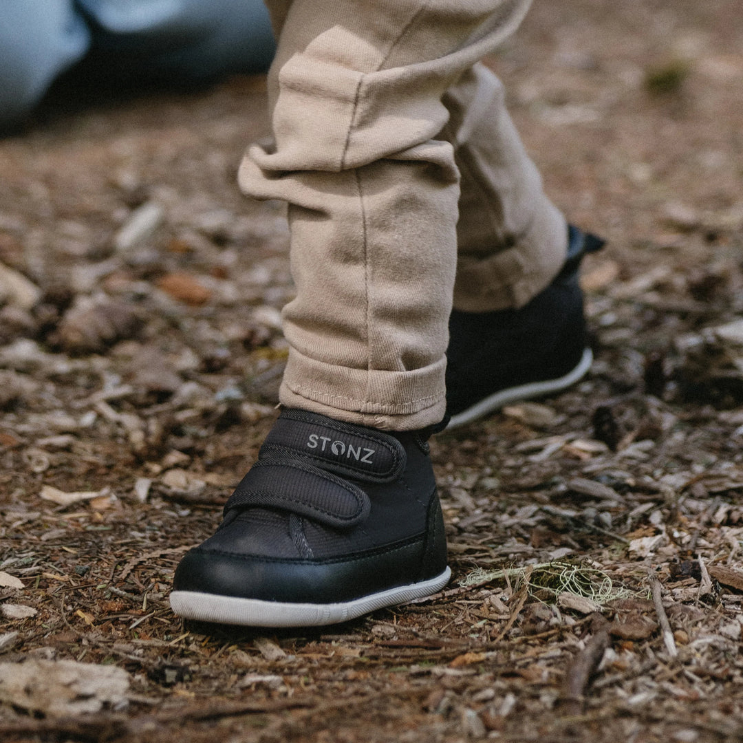 Stonz Journey Baby (Charcoal/Black)