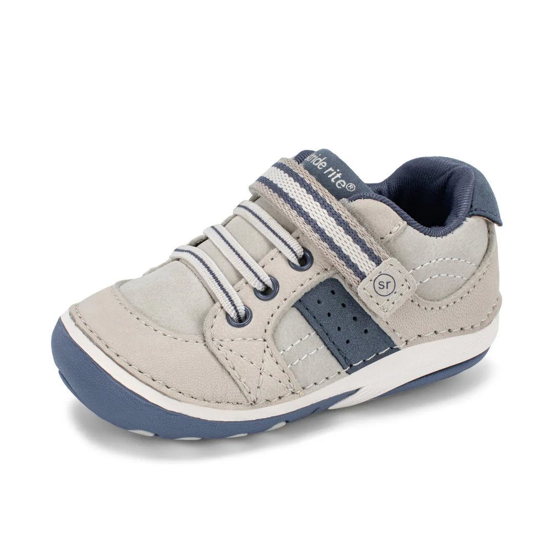 Stride Rite Soft Motion Artie Sneaker (Stone)
