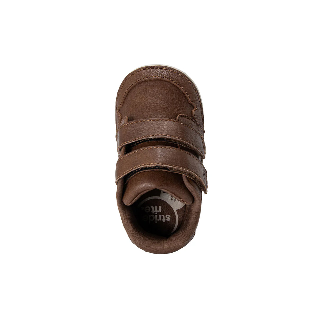 Stride Rite Soft Motion Mini Alfredo Sneaker (Brown)