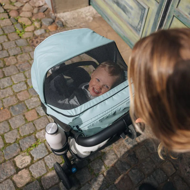 Thule Spring 2 (Black on Black)