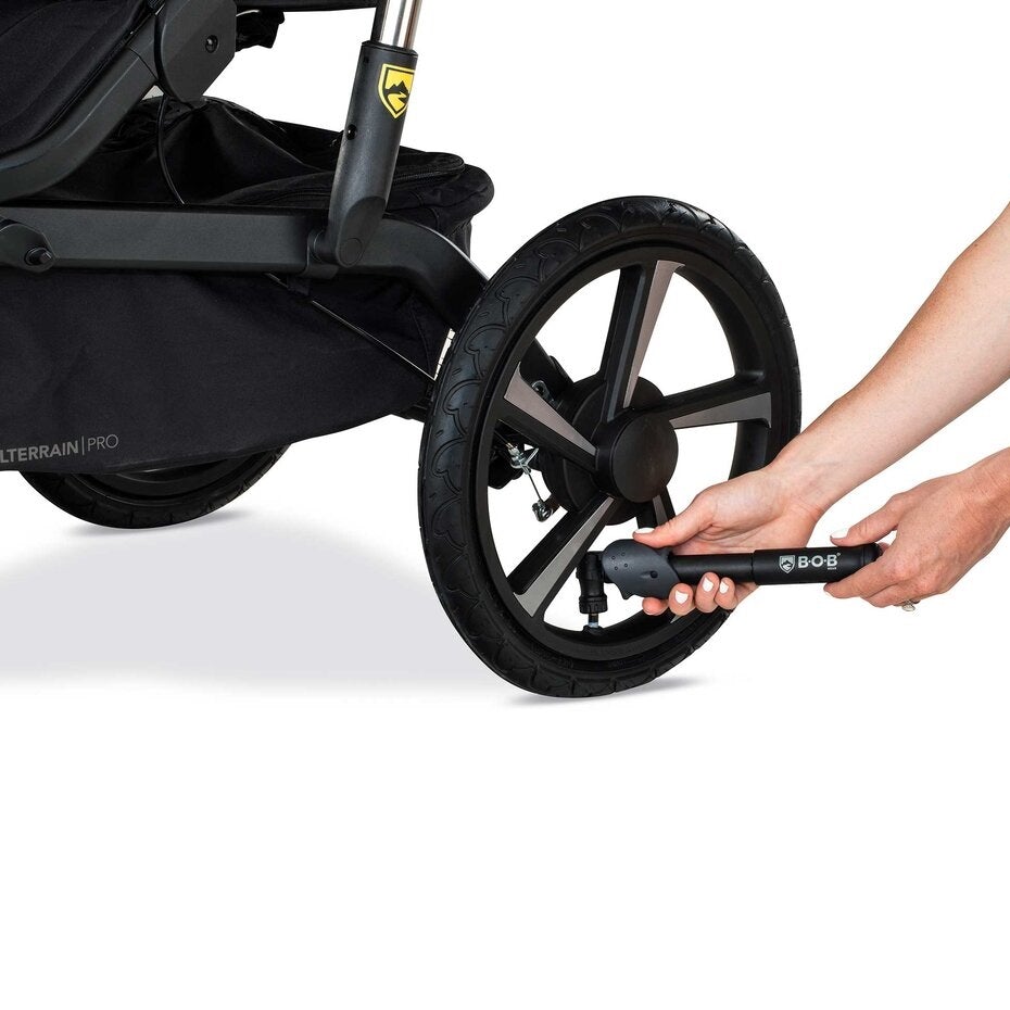 BOB Gear Deluxe Handlebar Console with Tire Pump-Gear-BOB Gear-008497-babyandme.ca