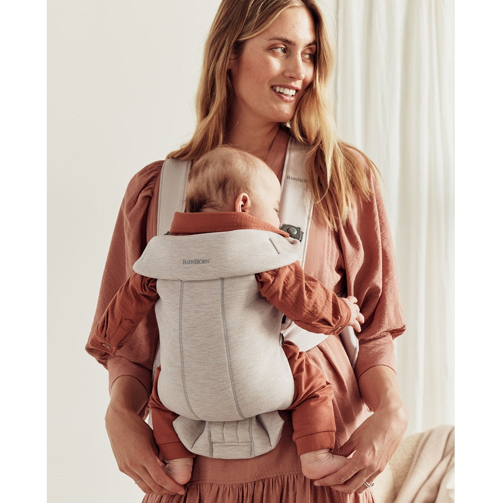 Baby Bjorn Baby Carrier Mini 3D Jersey (Light Beige)-Gear-Baby Bjorn-025537 LB-babyandme.ca