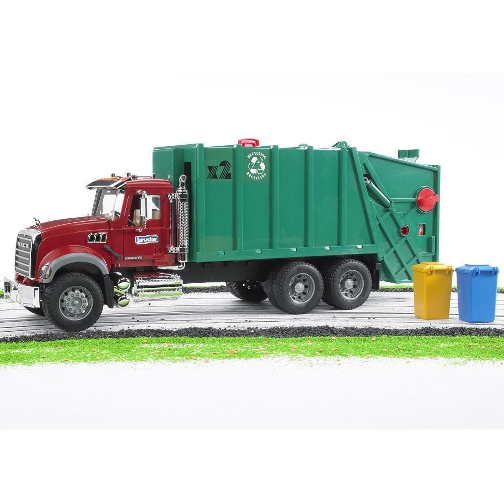 Bruder MACK Granite Garbage Truck - IN STORE PICK UP ONLY-Toys & Learning-Bruder-008504-babyandme.ca