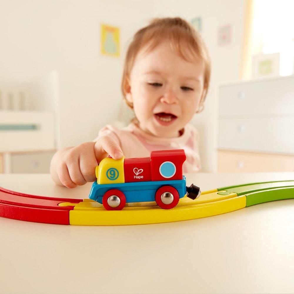 Hape Brave Little Engine-Toys & Learning-Hape-025105-babyandme.ca