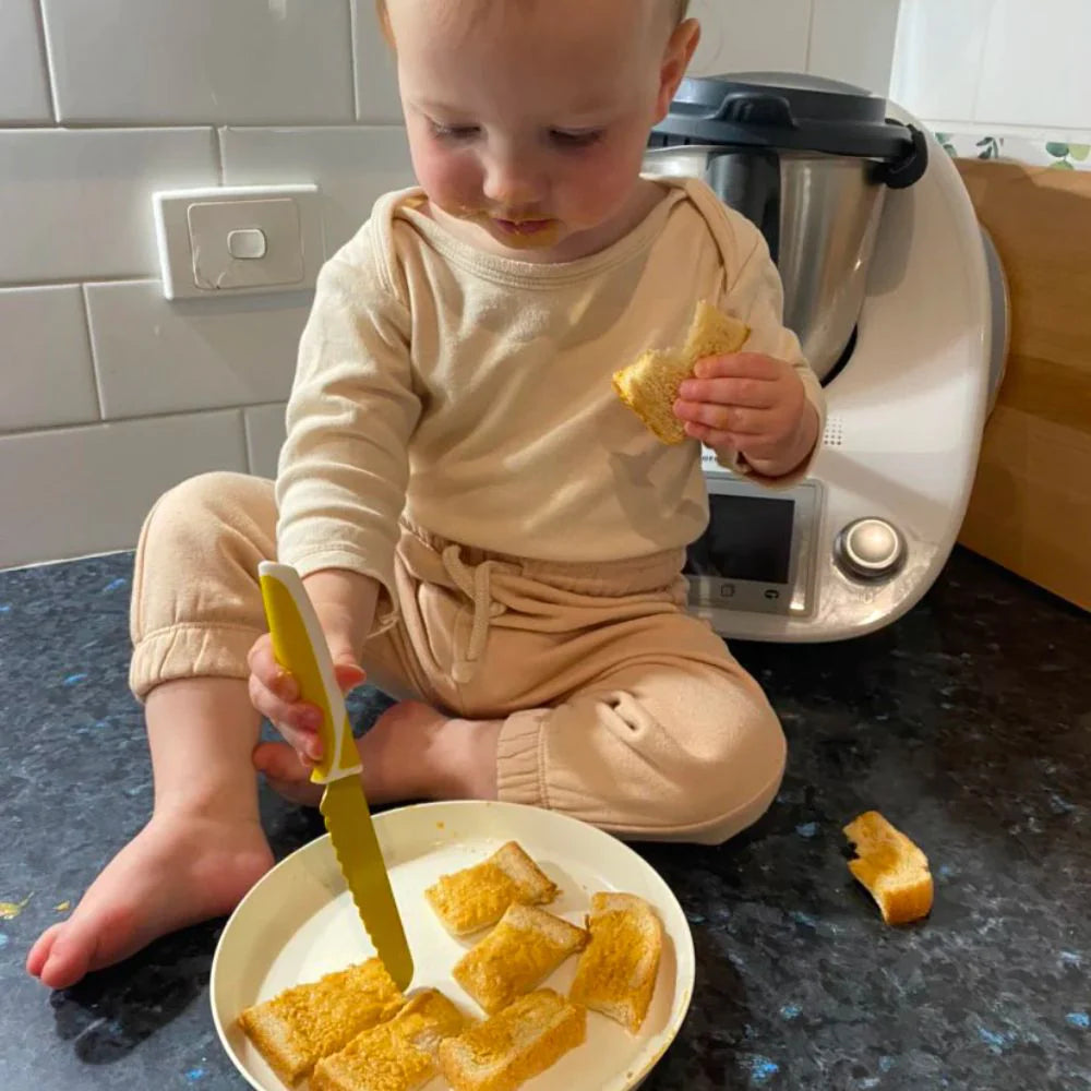 KiddiKutter Child Safe Knife (Mustard)-Feeding-KiddiKutter-031534 MU-babyandme.ca