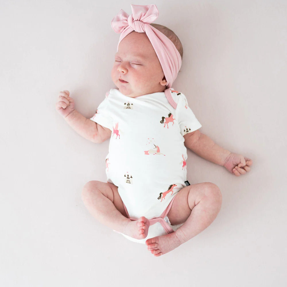 Kyte Baby Short Sleeve Bodysuit (Unicorn)-Apparel-Kyte Baby--babyandme.ca