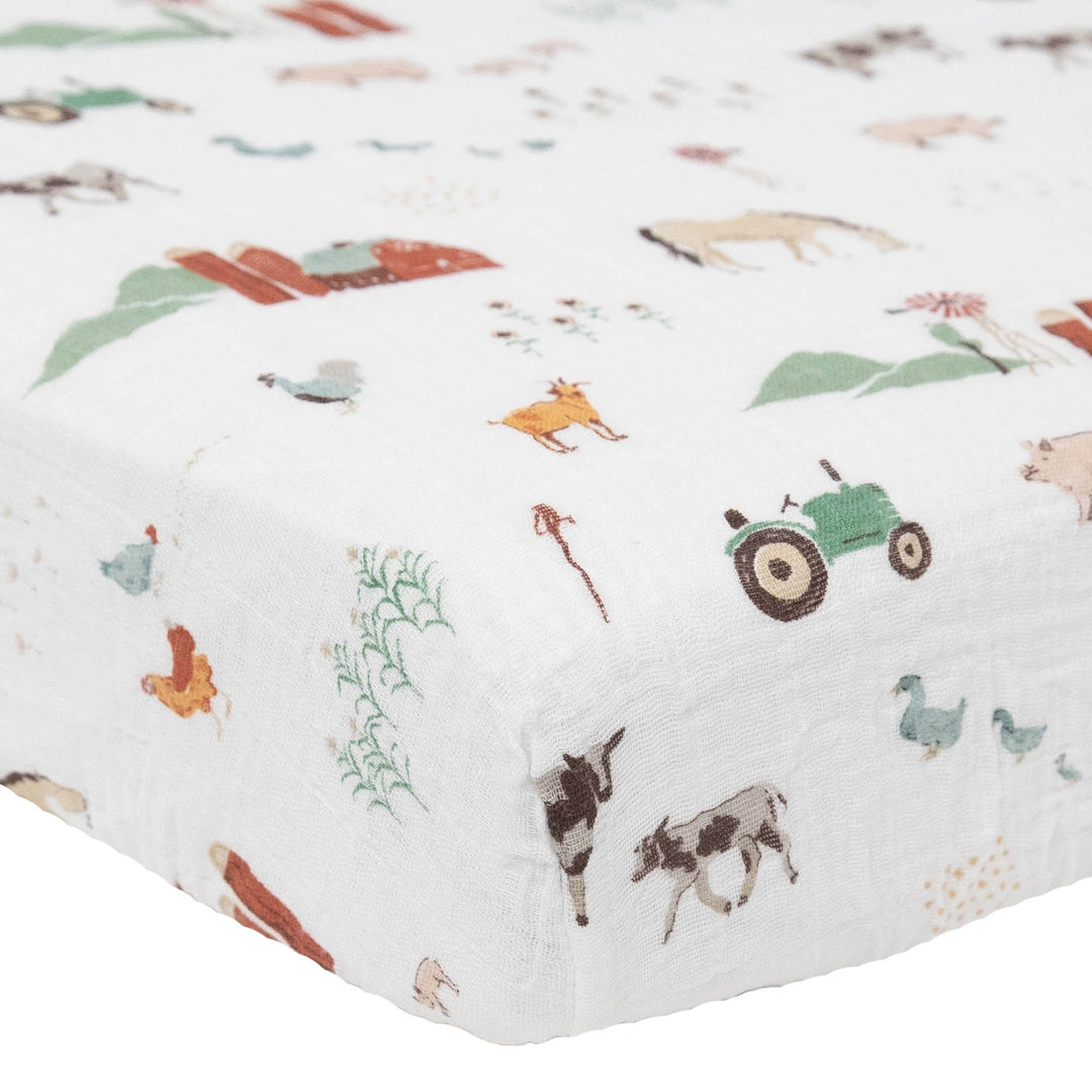 Little Unicorn Cotton Muslin Crib Sheet (Farmyard)-Nursery-Little Unicorn-026111 FY-babyandme.ca