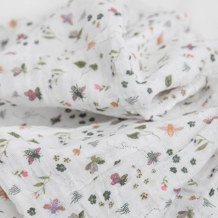 Little Unicorn Cotton Muslin Single Swaddle (Garden Bees)-Nursery-Little Unicorn-025657 GB-babyandme.ca