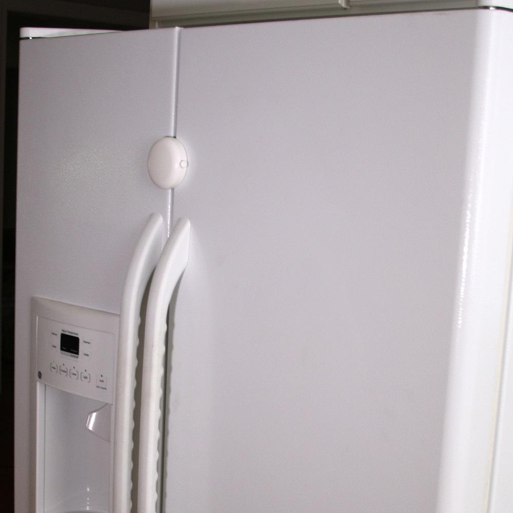 Qdos Adhesive Fridge/Freezer Lock (White)-Health-Qdos-023675 WH-babyandme.ca