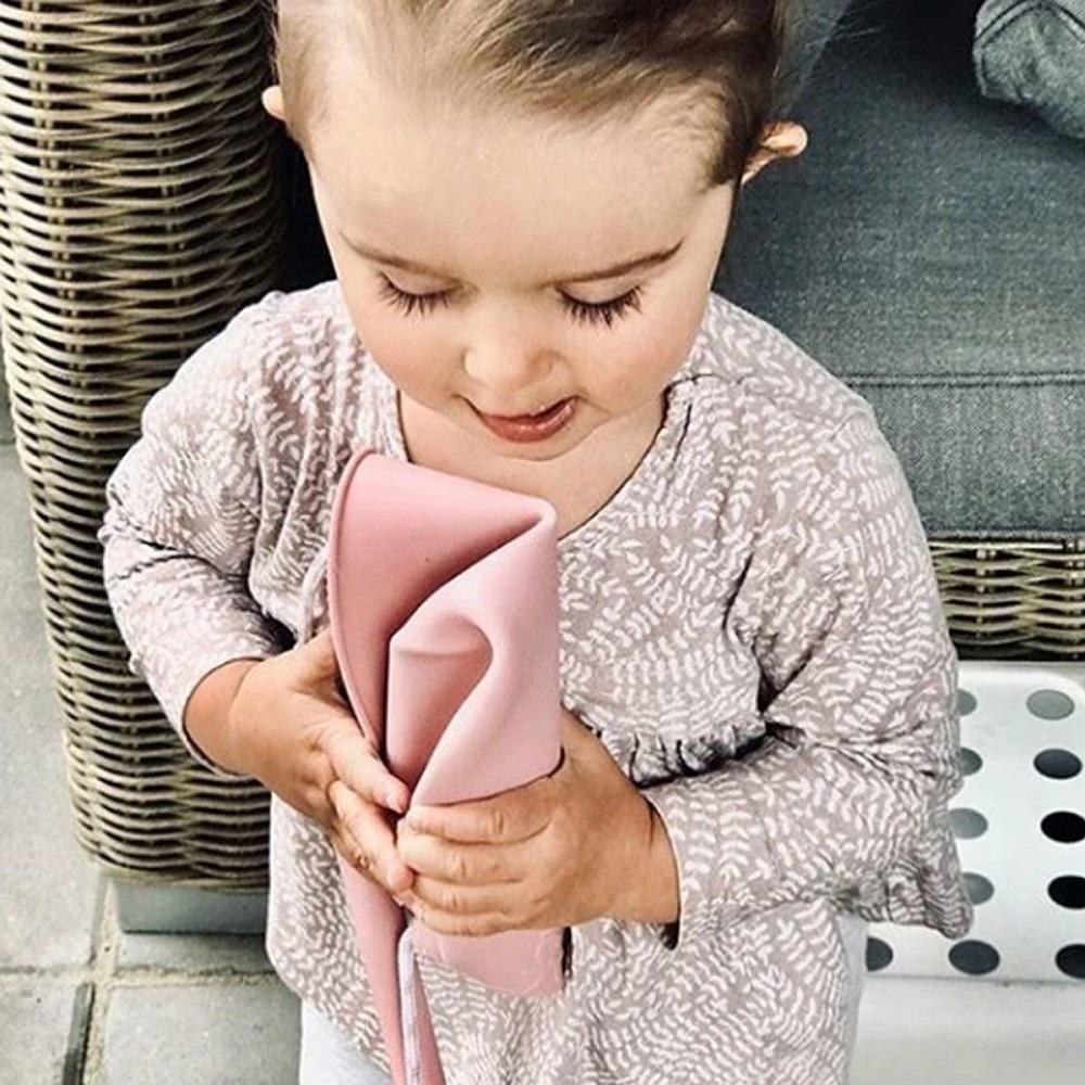 Scrunch Bucket (Blush)-Toys &amp; Learning-Scrunch-027718 BS-babyandme.ca