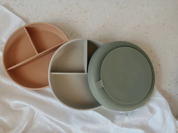 noüka Divided Suction Plate (Lily Blue)-Feeding-noüka-031725 LB-babyandme.ca